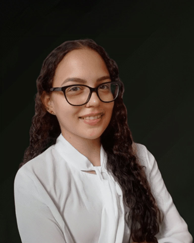 Sara Saldarriaga Headshot